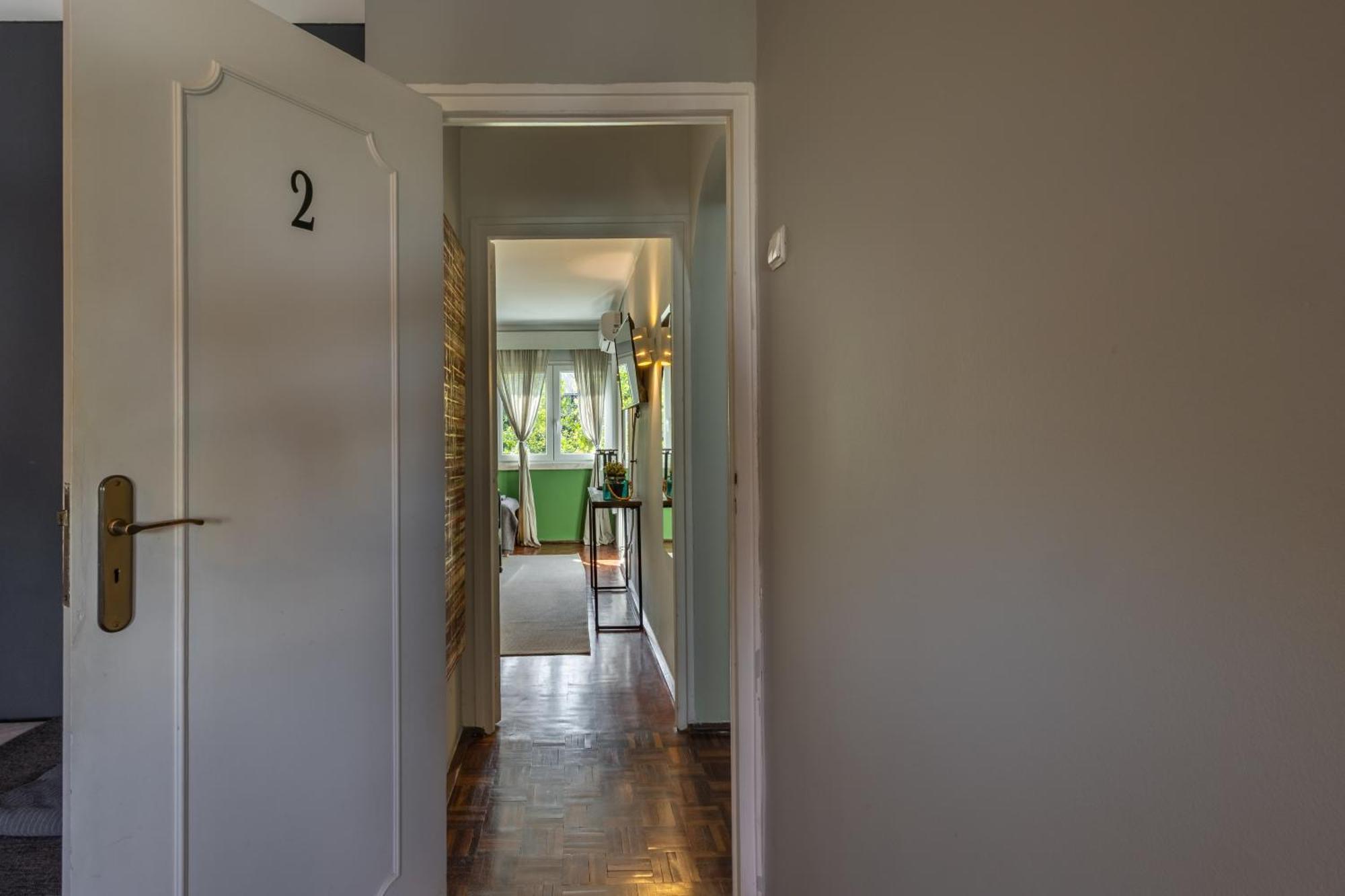 Mahouse Guesthouse Lisbon Bagian luar foto