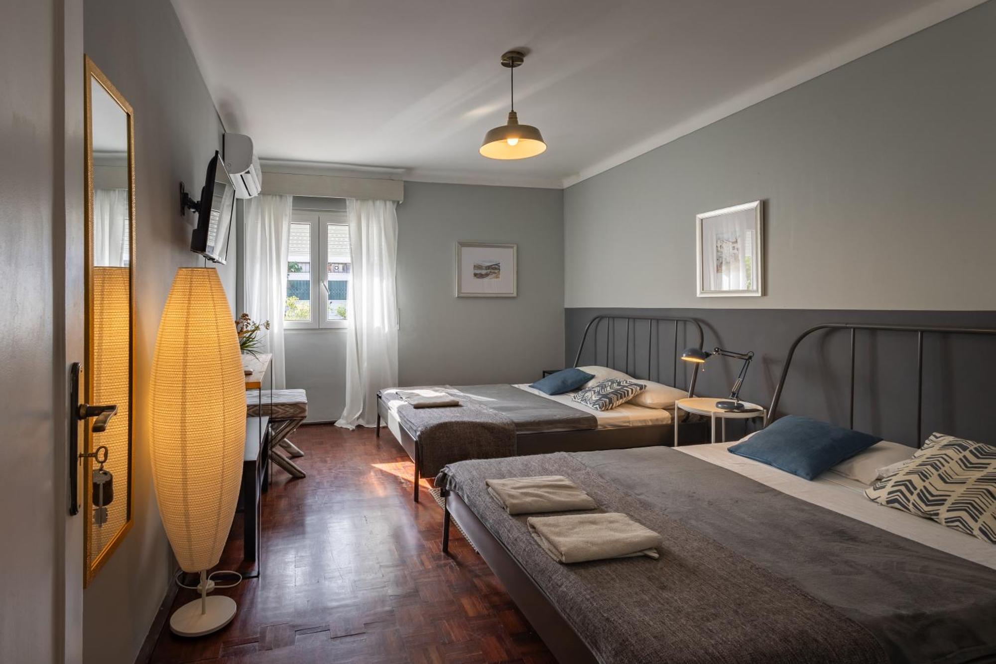 Mahouse Guesthouse Lisbon Bagian luar foto