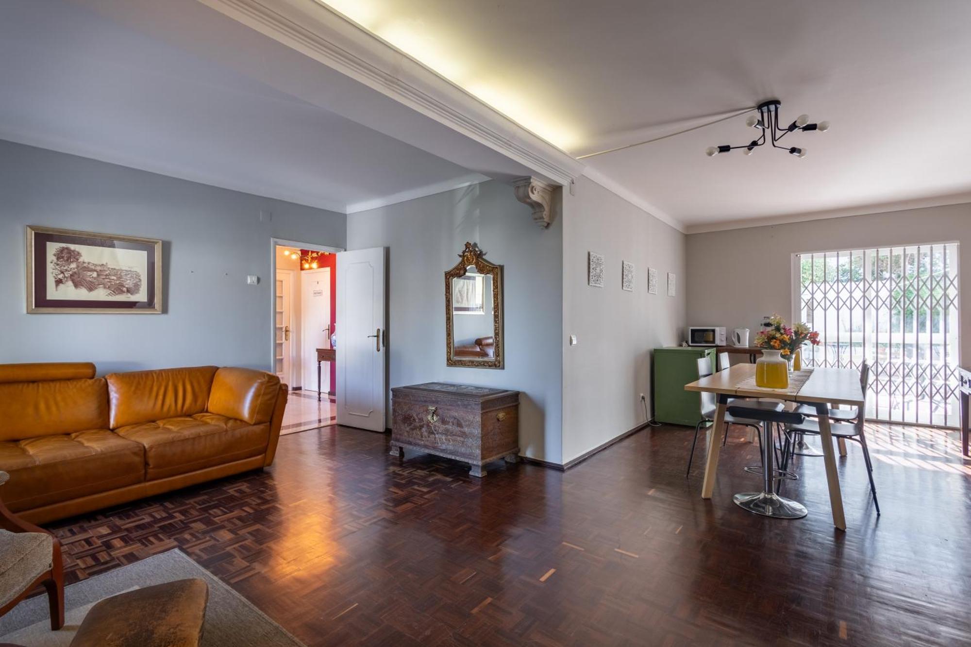 Mahouse Guesthouse Lisbon Bagian luar foto