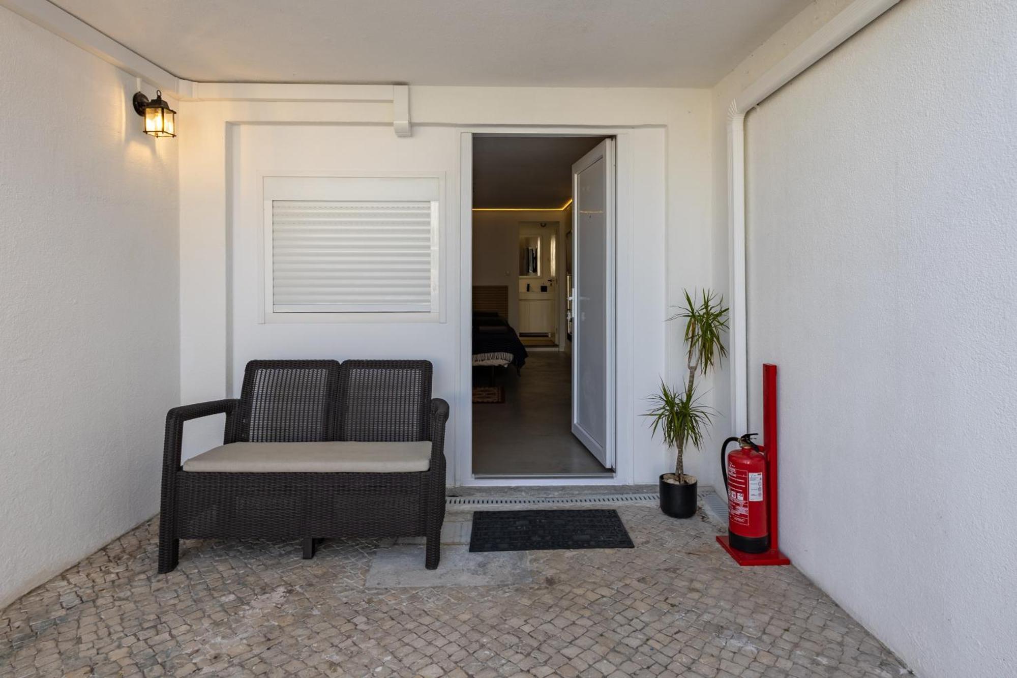 Mahouse Guesthouse Lisbon Bagian luar foto